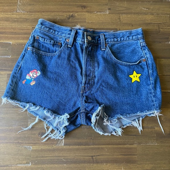 Levi’s X Súper Mario Cut Off Denim Shorts - Picture 1 of 9